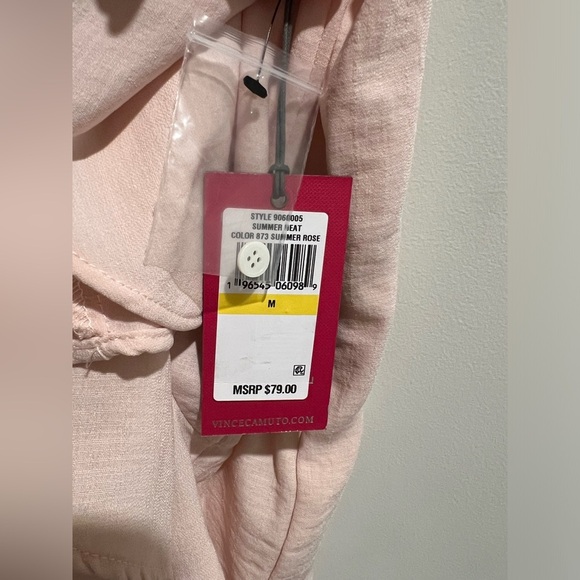 NWT Vince Camuto Women’s Split Neck Ruffle Sleeve Blouse - Picture 8 of 11